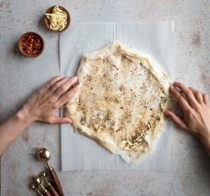 roll phyllo dough pizza crust